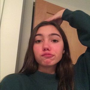 Meet your Posher, Clarisse